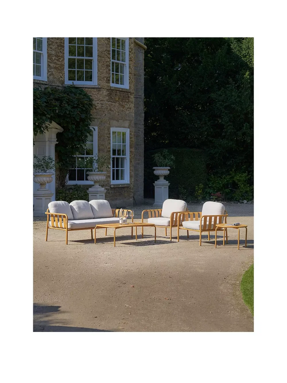 Pacific LifestyleValletta Outdoor Sofa Set